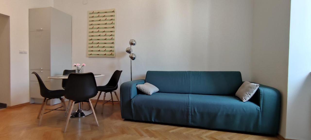Apartment Milani With Private Garage Opatija Exteriör bild